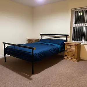 Two Bedroom Entire In Roman Road With Free Parking Middlesbrough